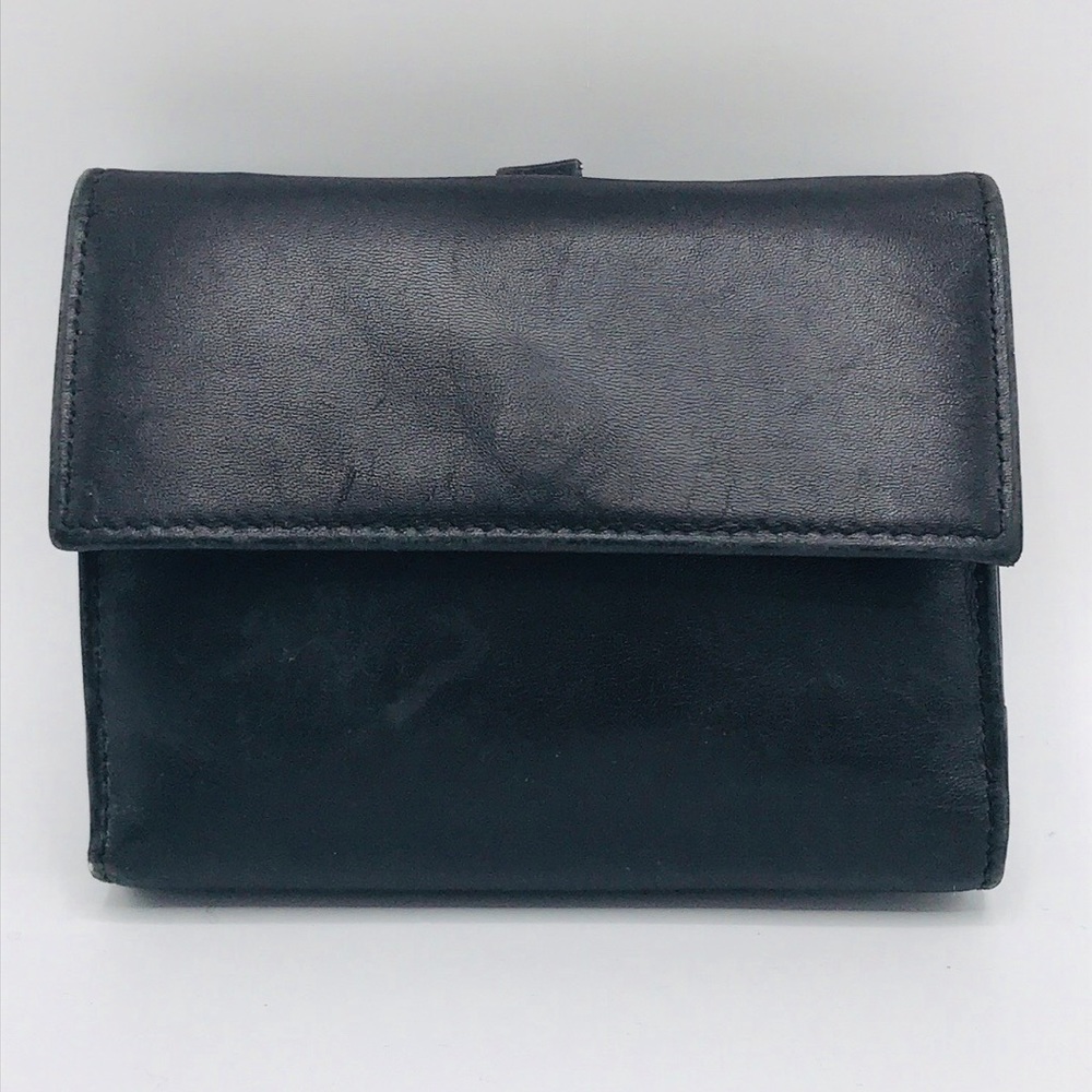 Gucci Black Wallet with Silver Accent - Picture 3 of 14